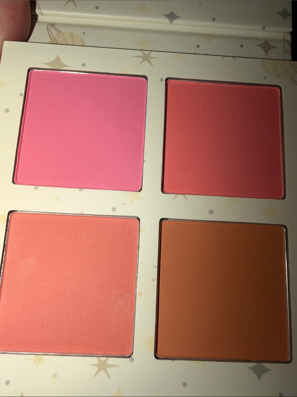 Gold Star Compact Palette - Gold